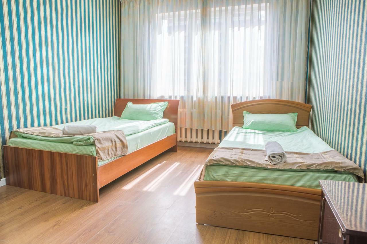 City Guesthouse & Tours أولان باتور المظهر الخارجي الصورة