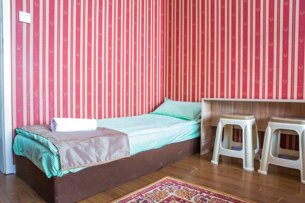 City Guesthouse & Tours أولان باتور المظهر الخارجي الصورة