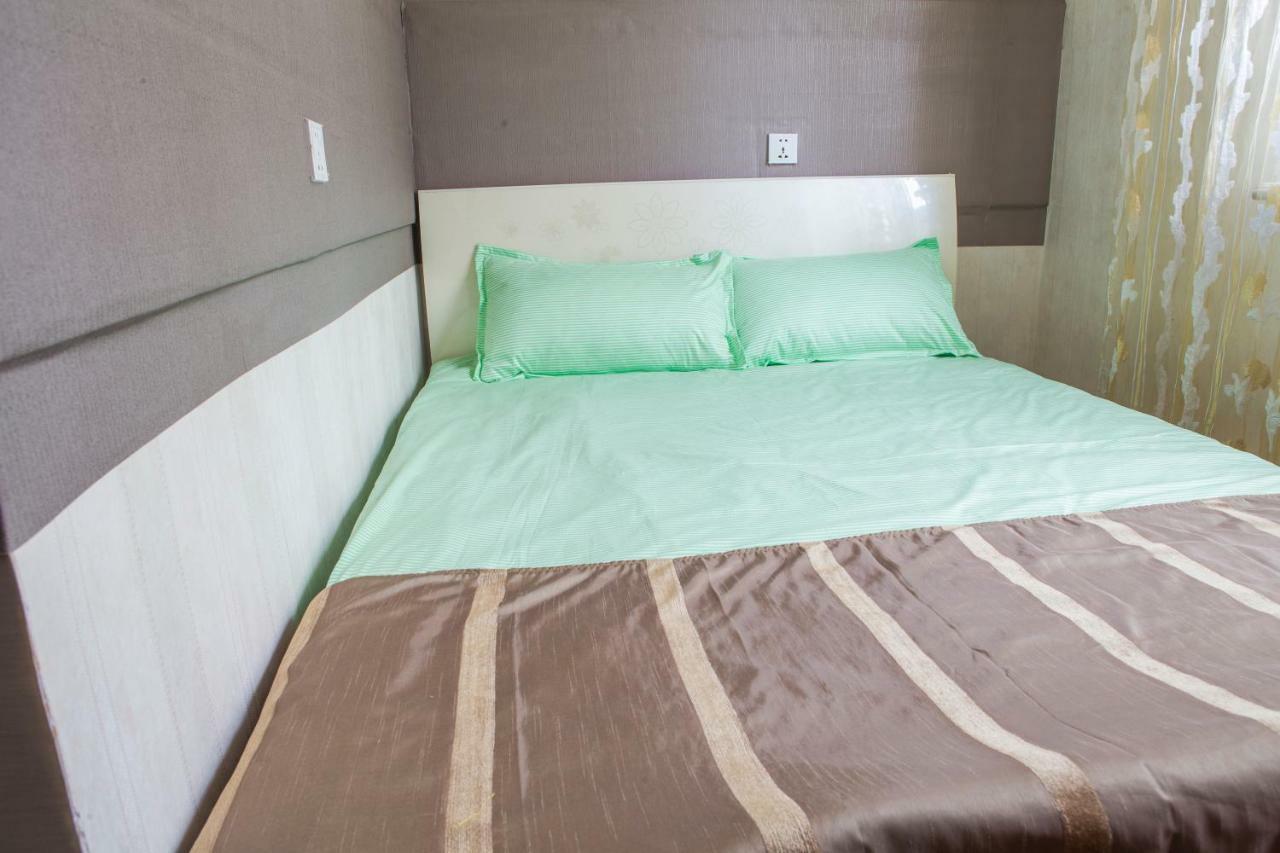 City Guesthouse & Tours أولان باتور المظهر الخارجي الصورة