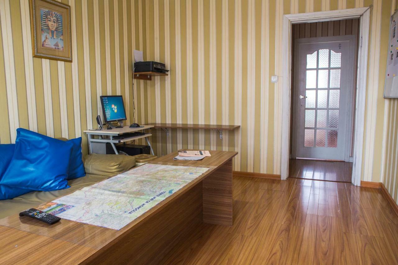 City Guesthouse & Tours أولان باتور المظهر الخارجي الصورة